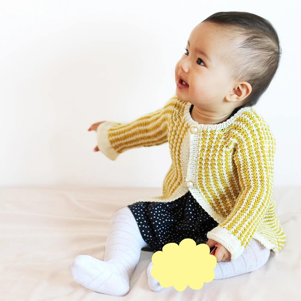 gilet enfant tricot Chesin manches volantes Xiaowei Design
